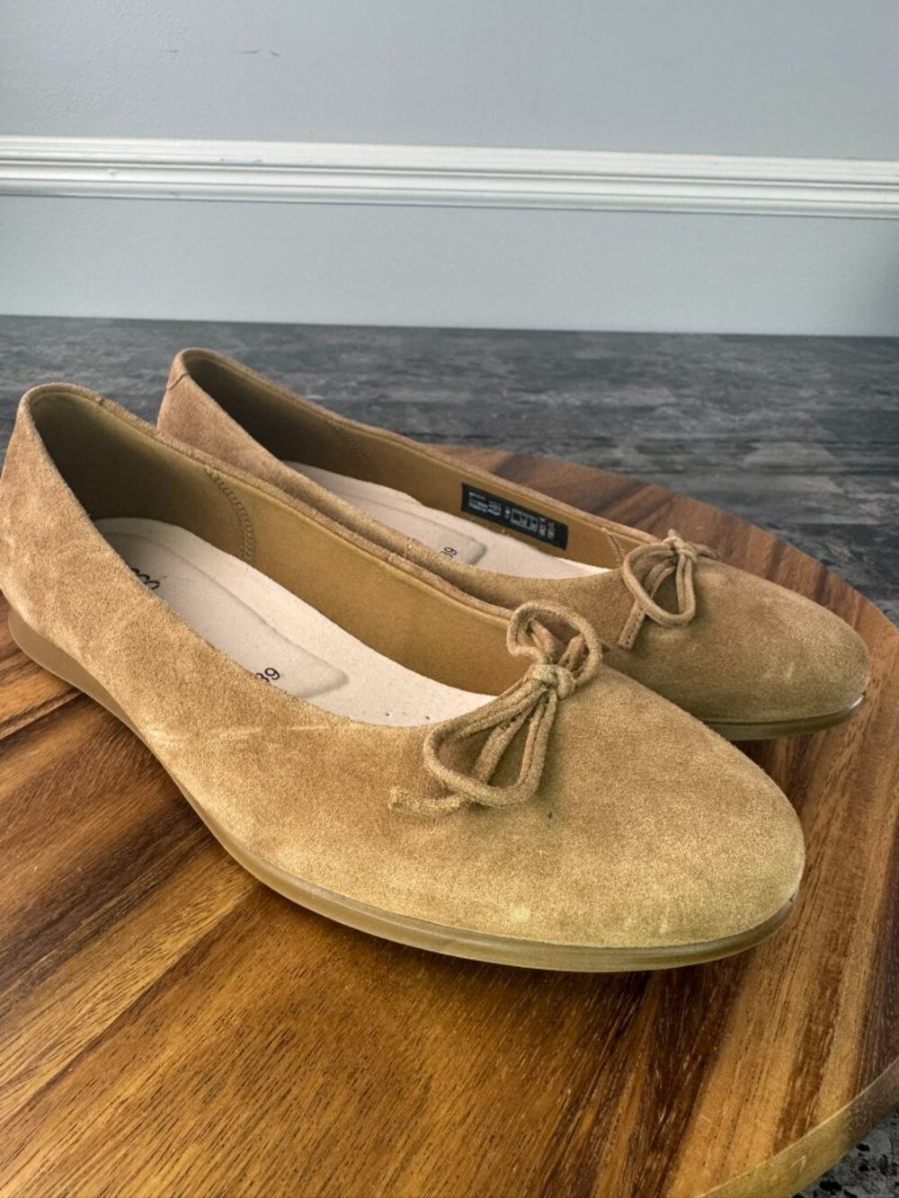 ECCO Women's 8-8.5 Brown Ballerina Flats Casual City Comfy Travel Basic